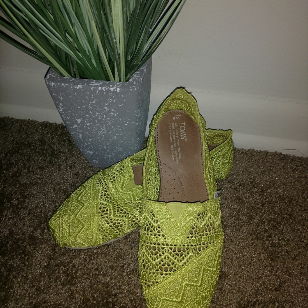 Toms